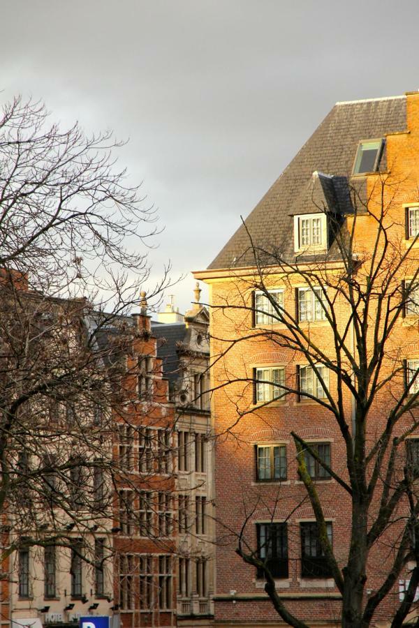 Bed and Breakfast L'Epicentre Bruselas Exterior foto